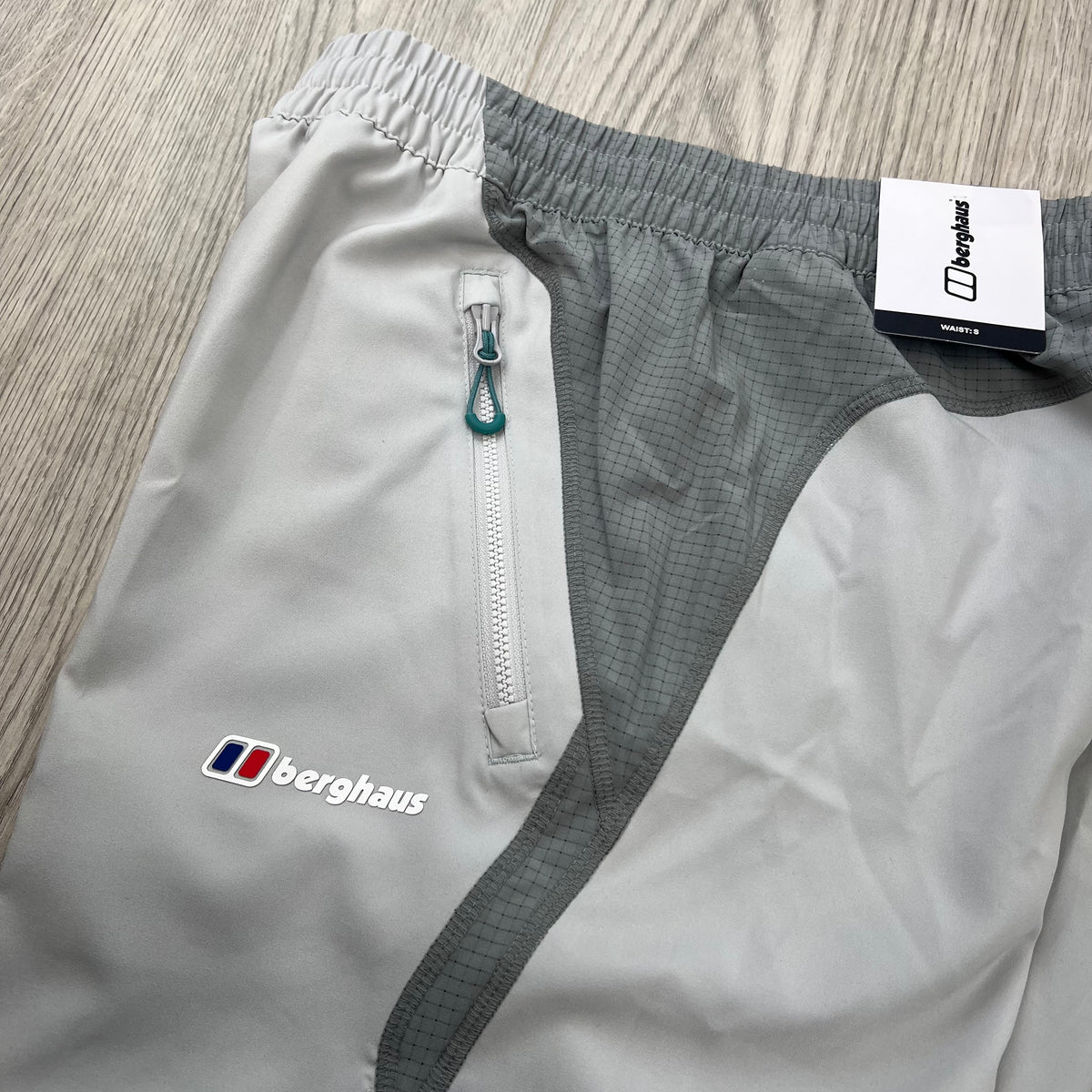 Berghaus 'WaverTree' Tracksuit - Grey
