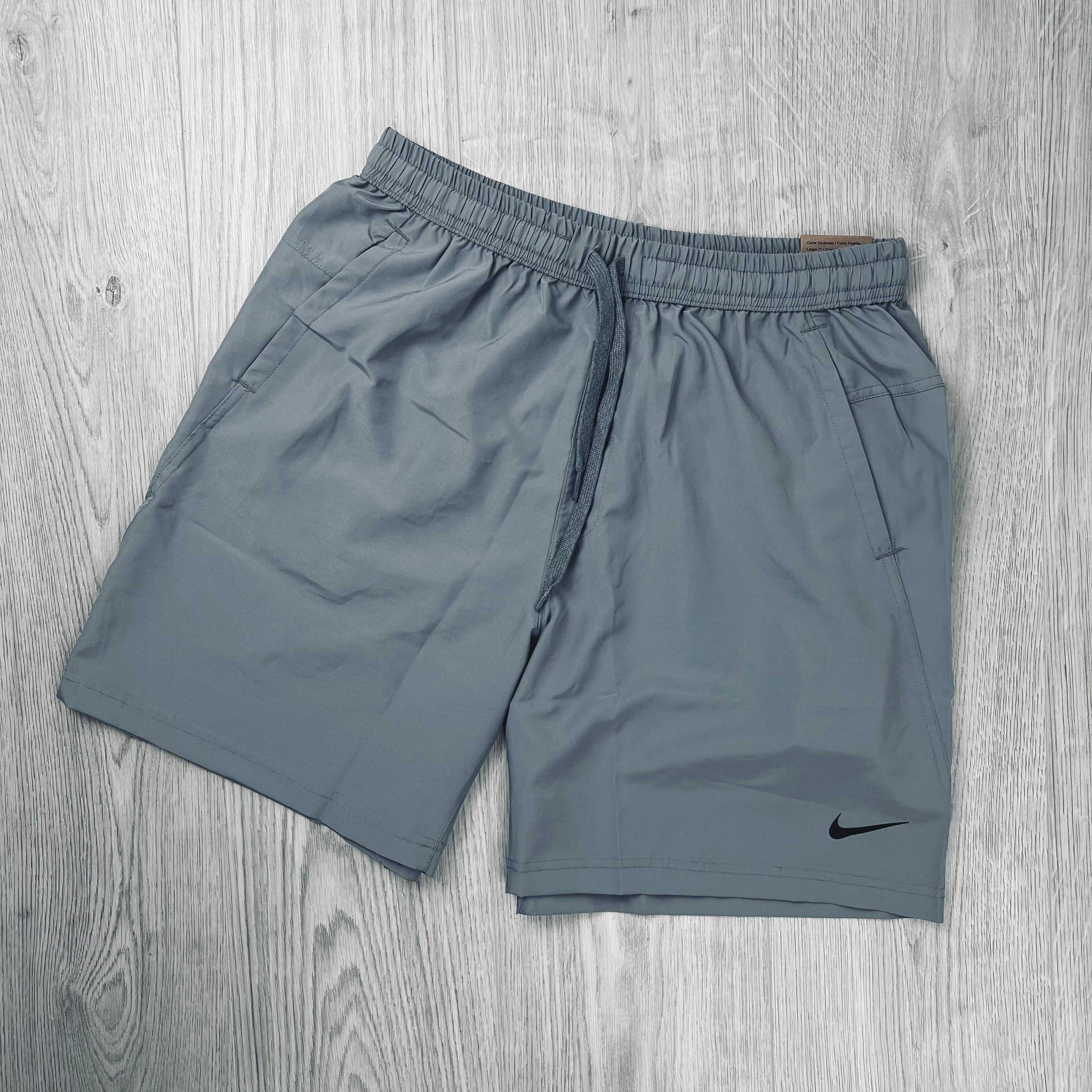Nike Pocket Short Set - Black/Smoke Grey