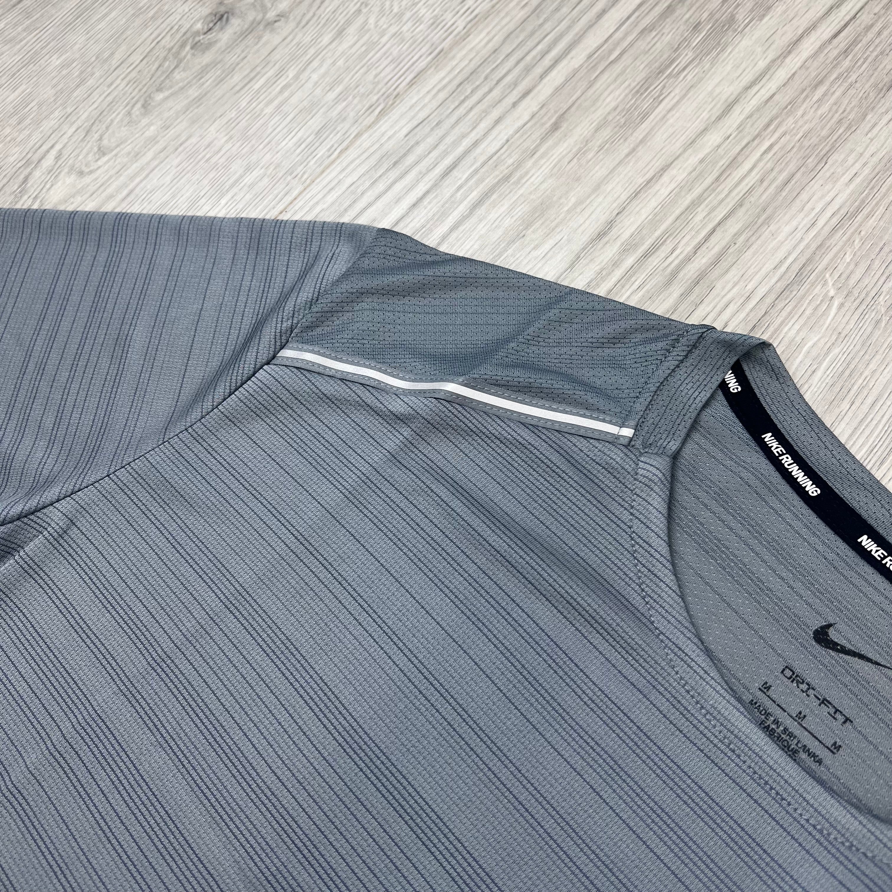 Nike 'Miler' T-Shirt - Smoke Grey