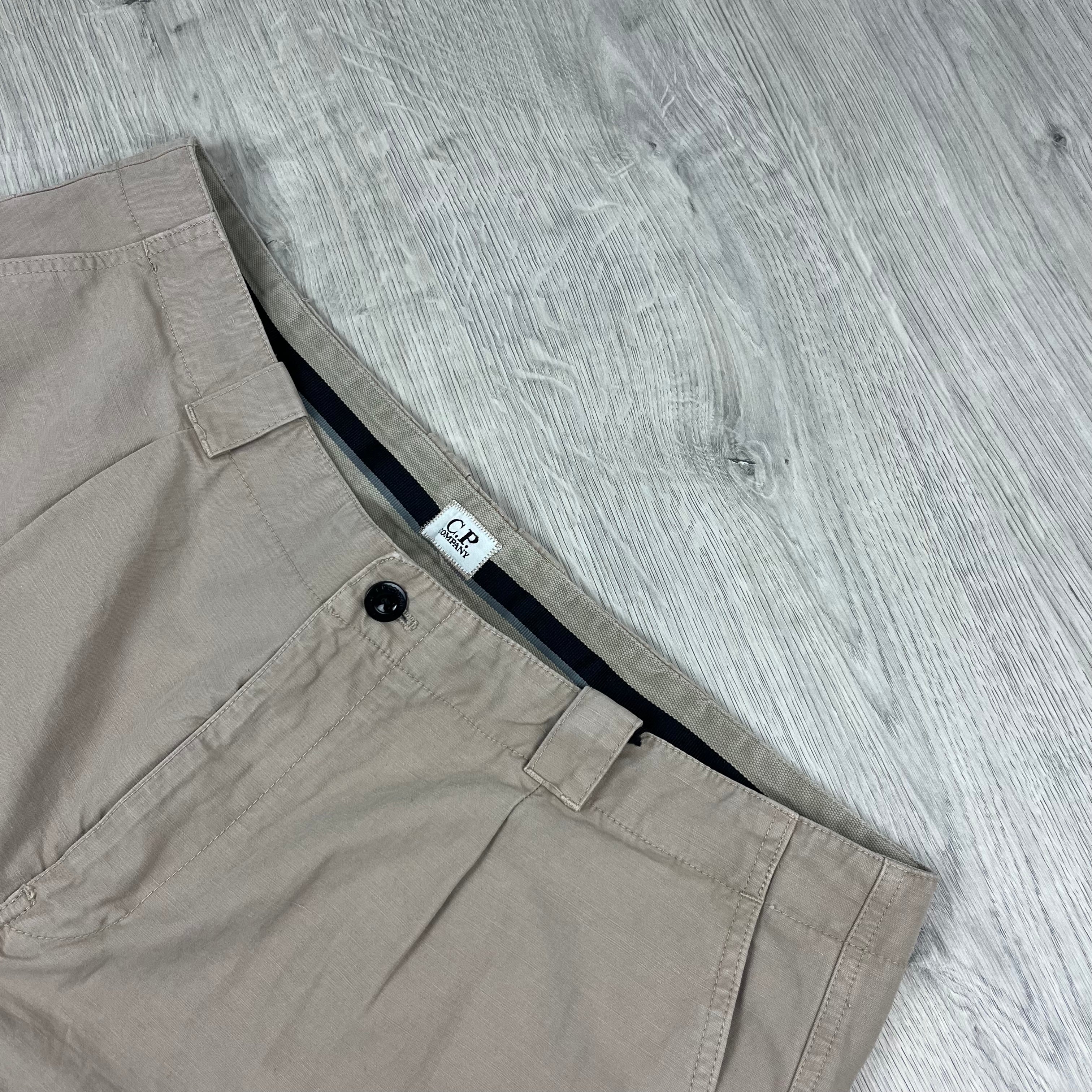 CP Company Cargo Shorts - Cobblestone