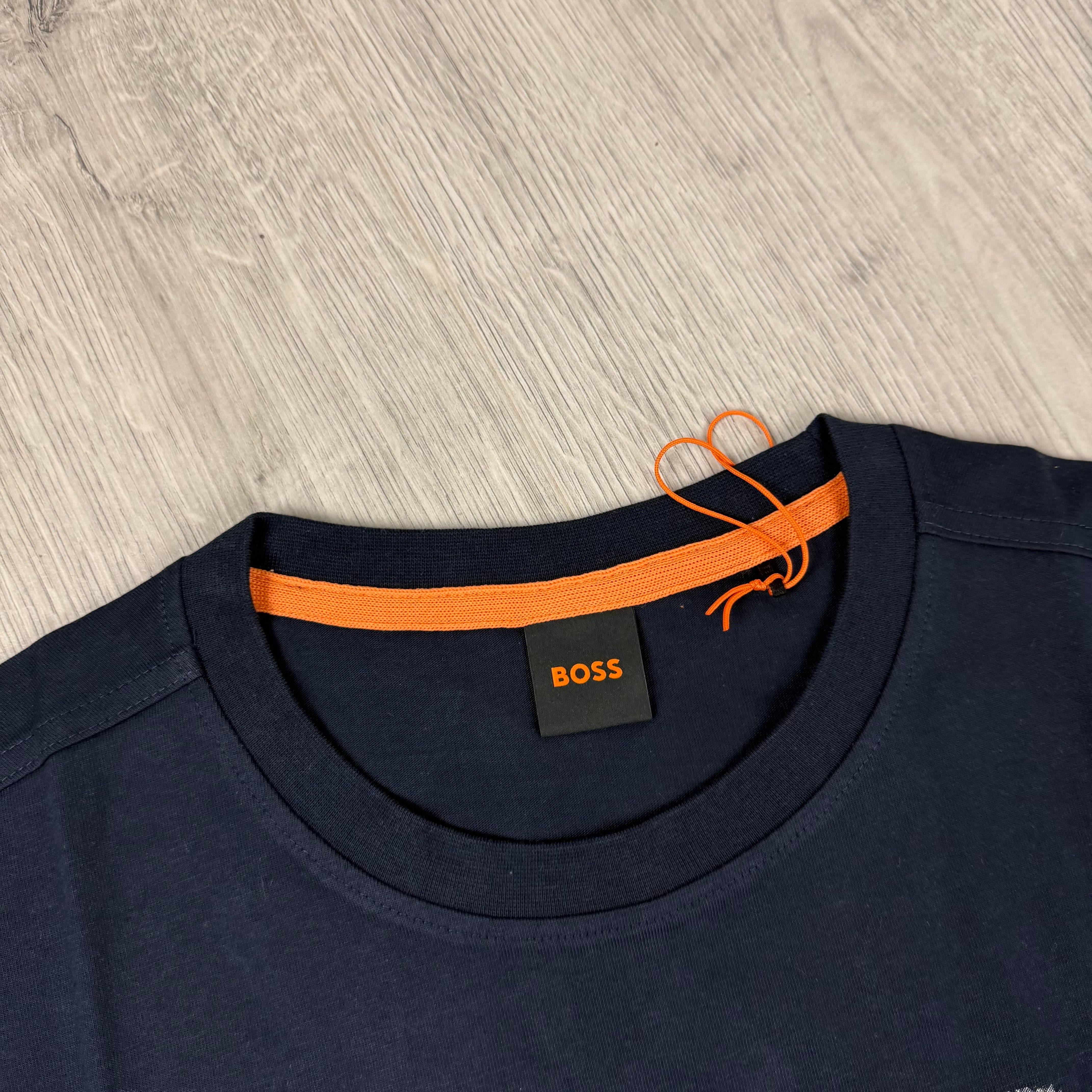 Hugo Boss Wheel T-Shirt - Navy