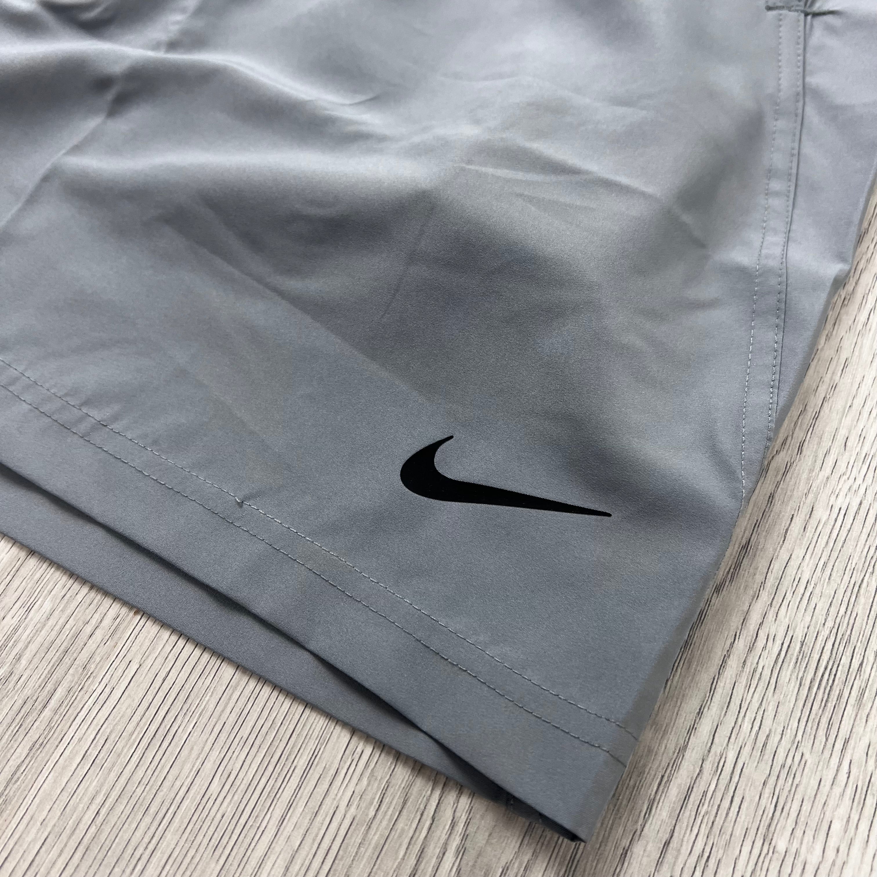 Nike Pocket Shorts - Smoke Grey