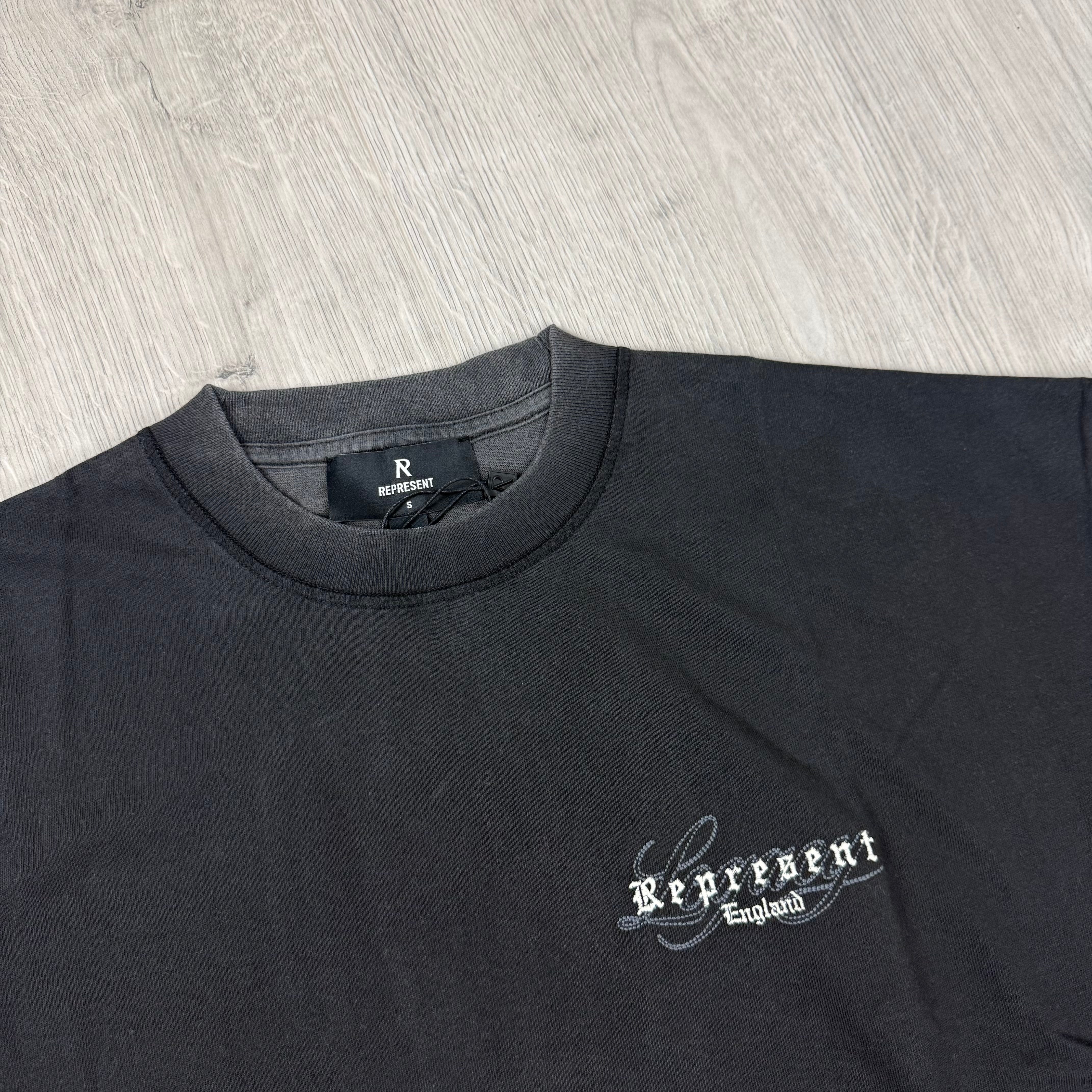 Represent 'Legacy' T-Shirt - Black