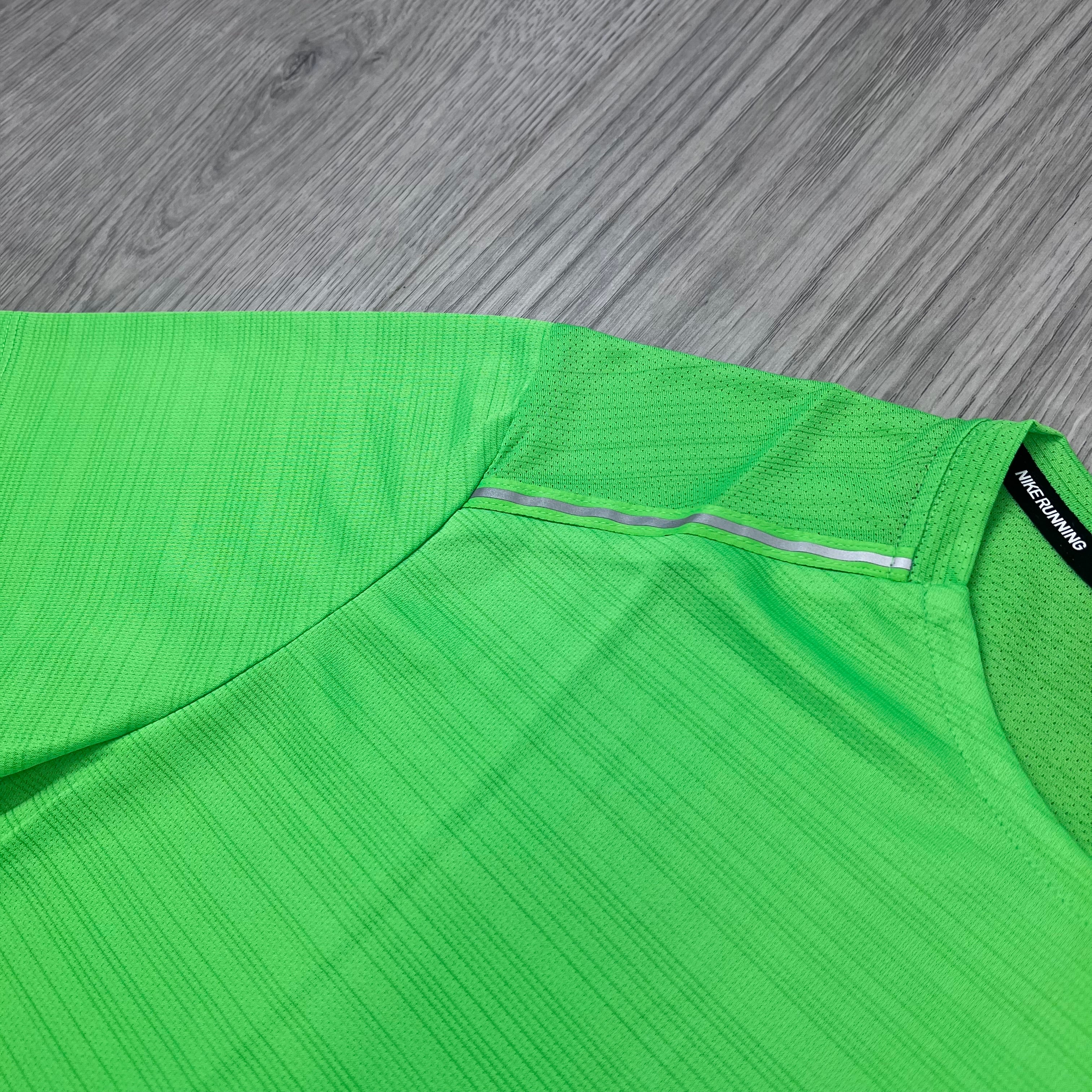 Nike 'Miler' T-Shirt - Green Strike