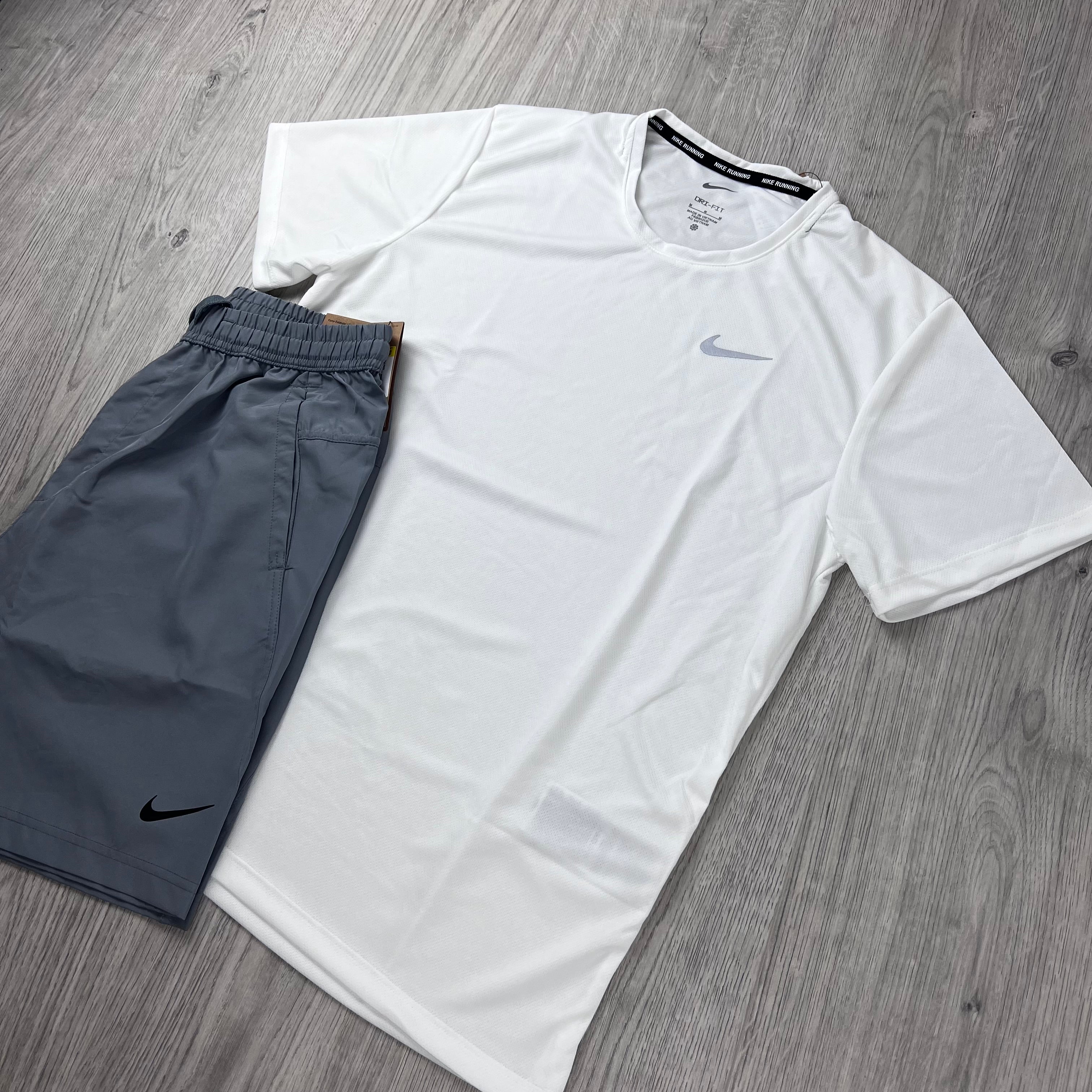 Nike 'Miler' Set - White/Smoke Grey