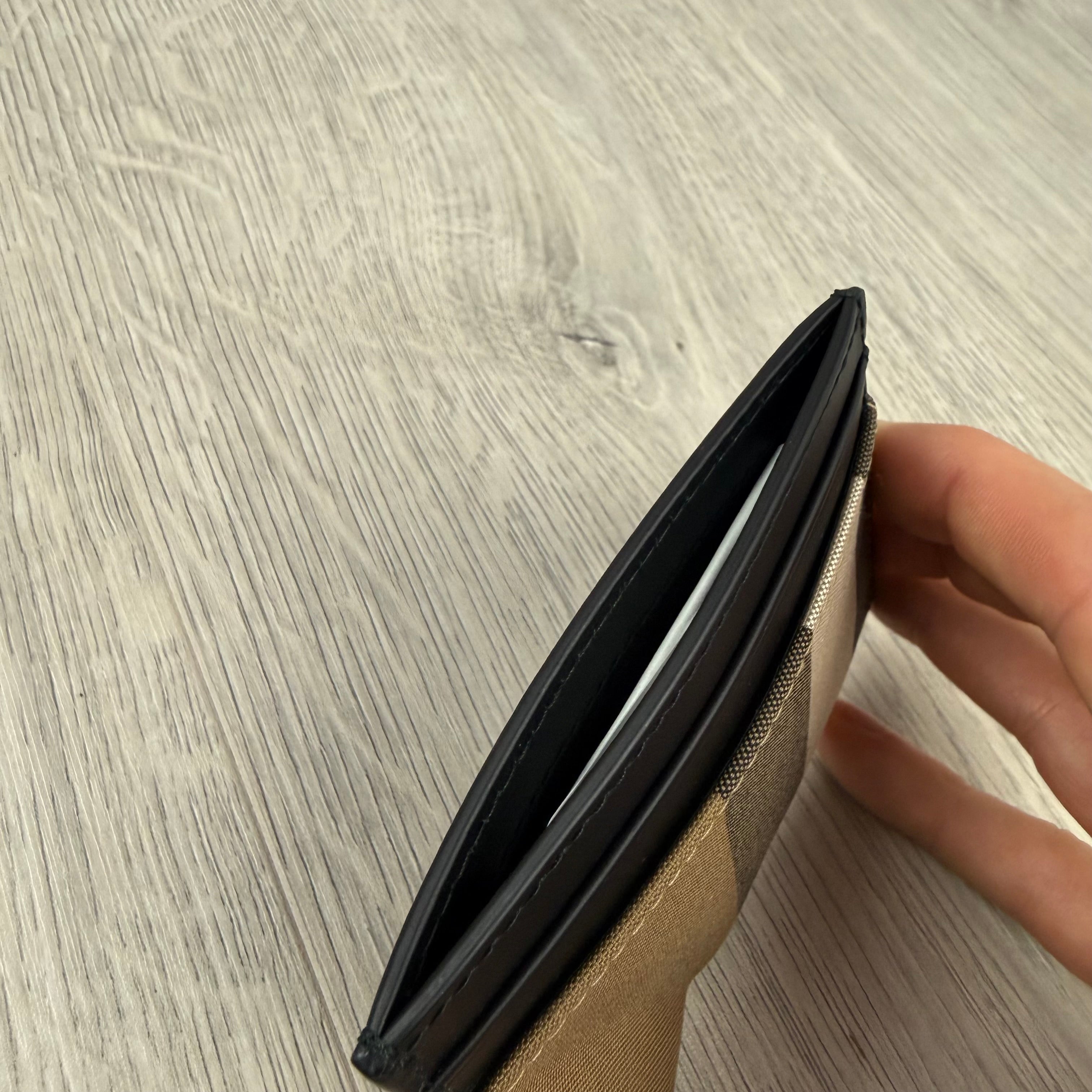 Burberry 'Sandon' Cardholder - Beige