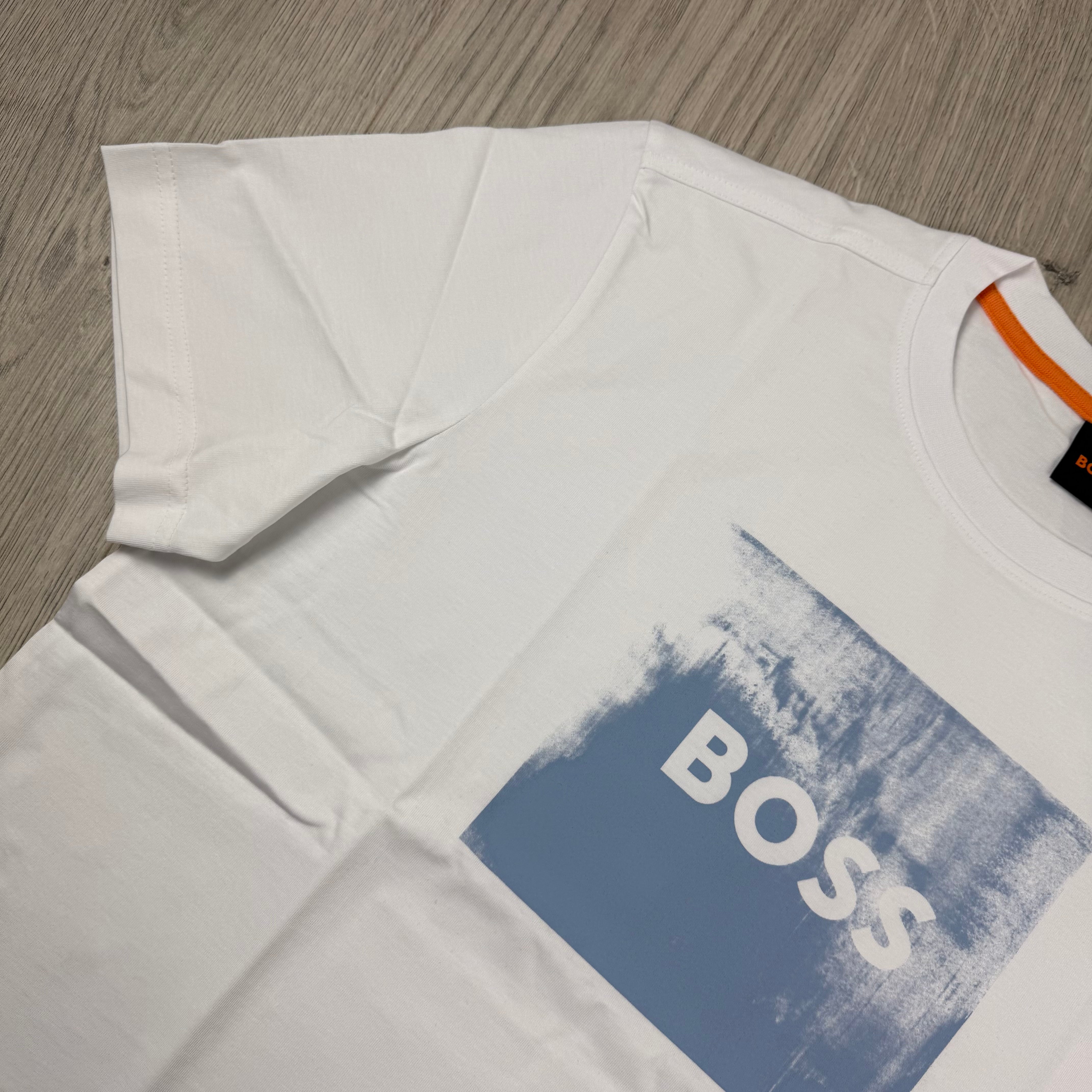 Hugo Boss Wheel T-Shirt - White