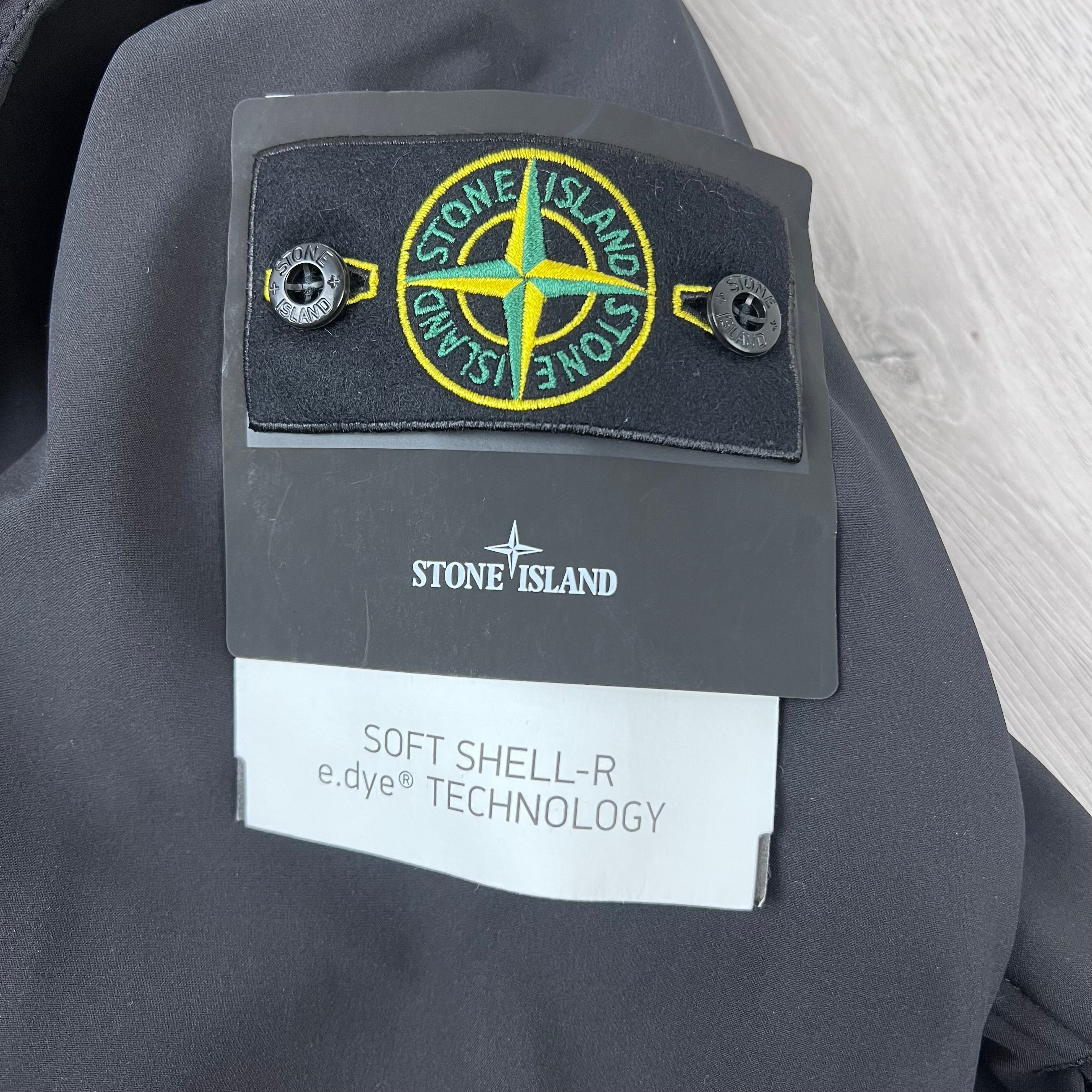 Stone Island Shell Jacket - Black